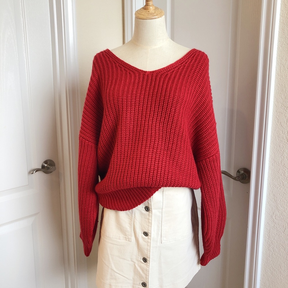NWT H&M red sweater L/P